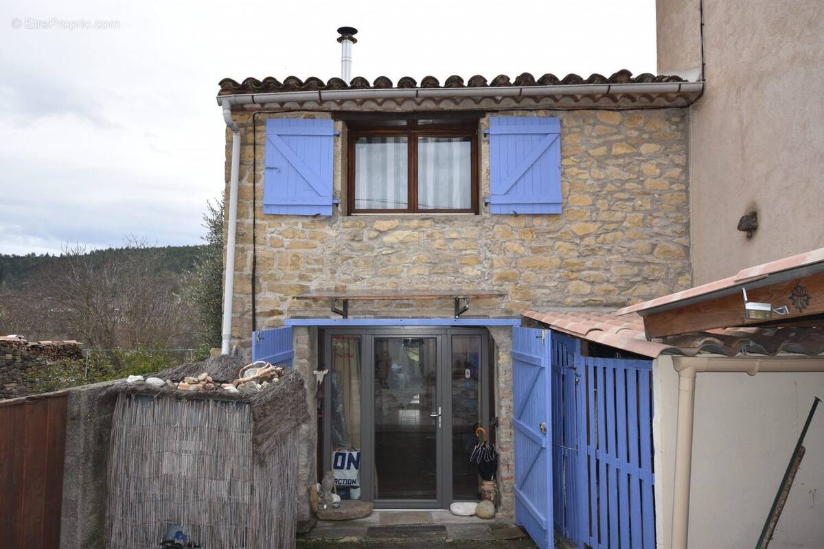 Maison à ANTUGNAC