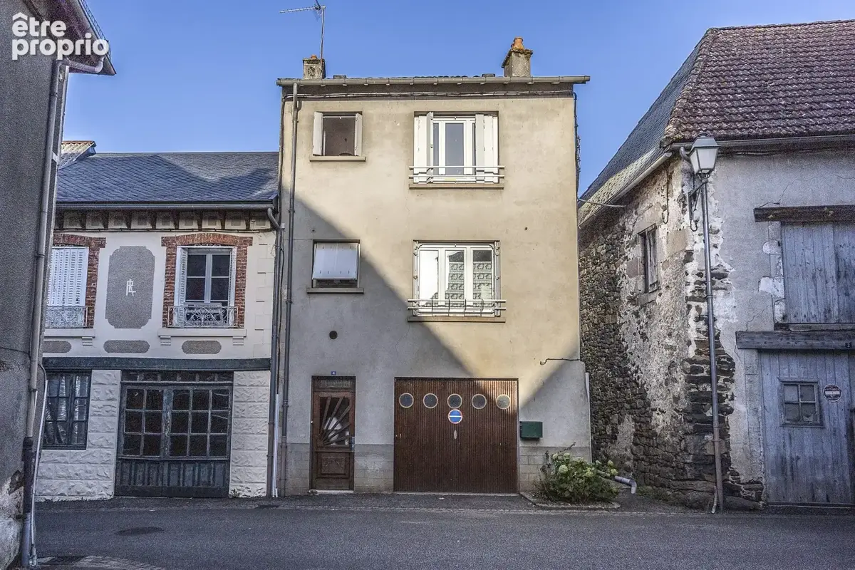 Maison 5 pièces 78 m² à vendre à Pleaux (15700) - photo 1