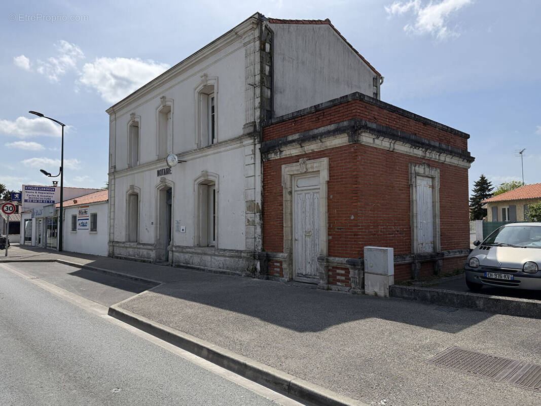 Commerce à LA TREMBLADE
