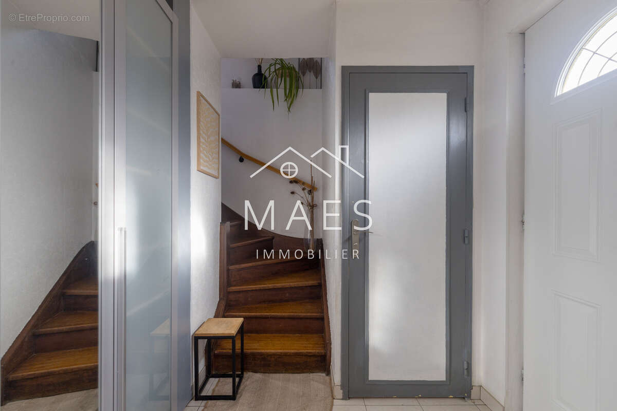 Maison à WAMBRECHIES