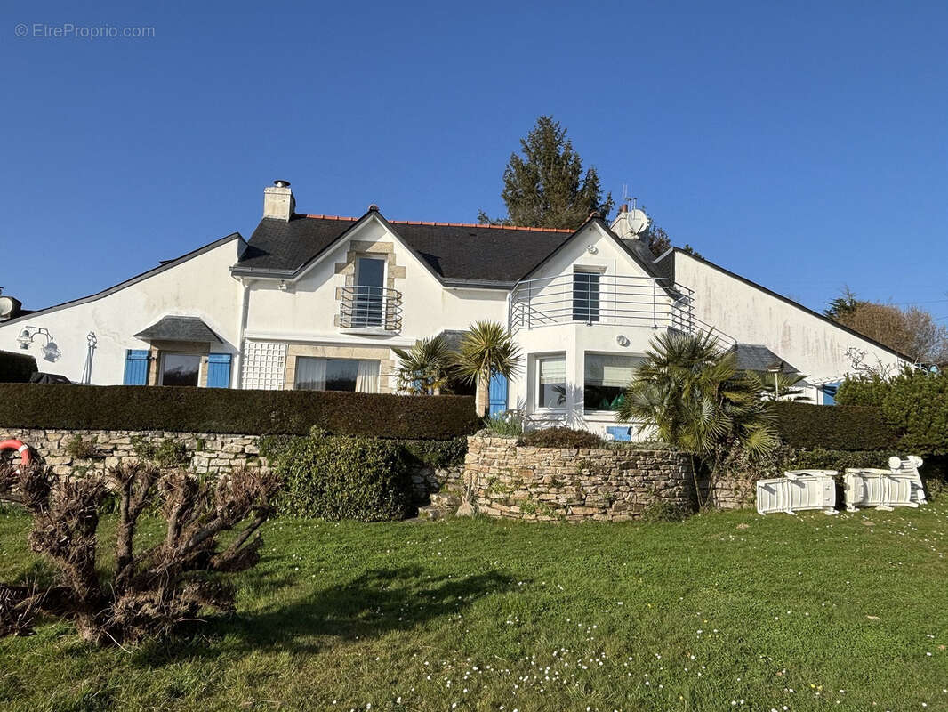 Maison à RIEC-SUR-BELON