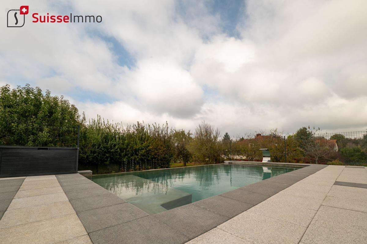 Maison à ABBEVILLERS