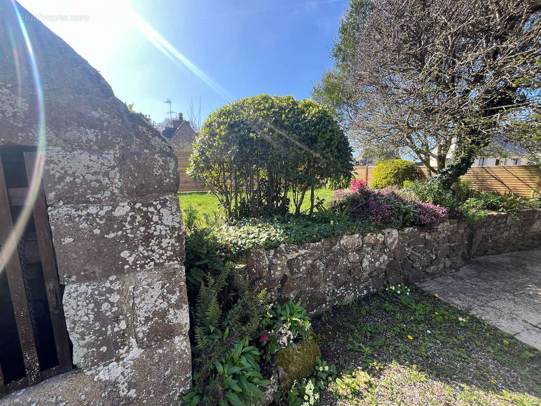 Maison à TREBEURDEN