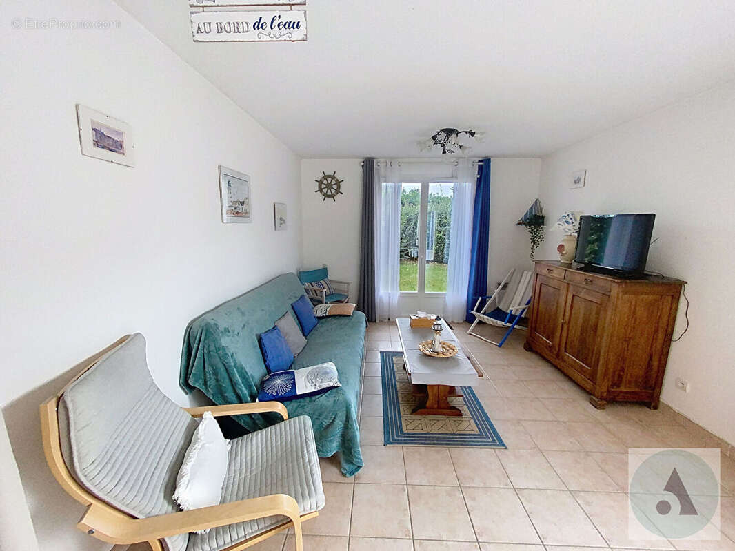 Appartement à COLLEVILLE-MONTGOMERY