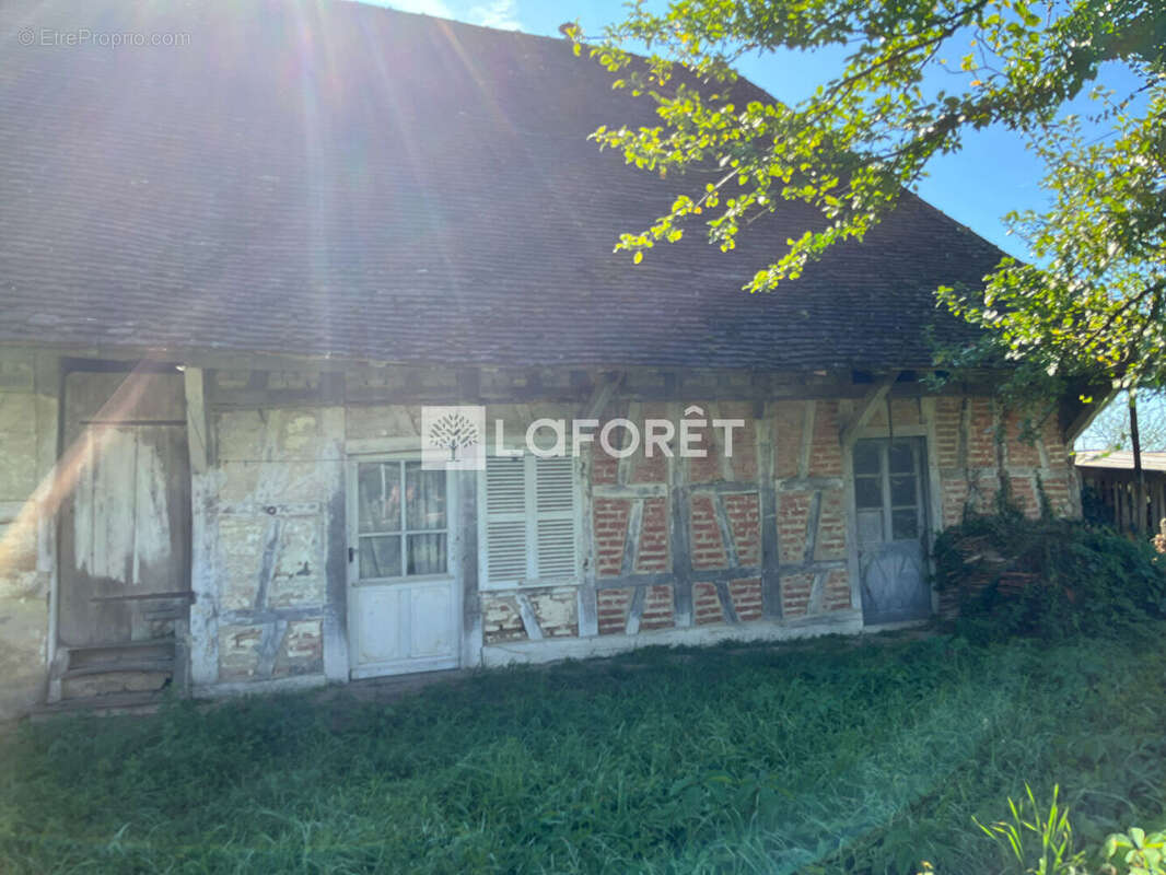 Maison à FRANGY-EN-BRESSE
