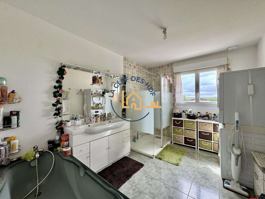 Maison à AVESNES-LE-COMTE