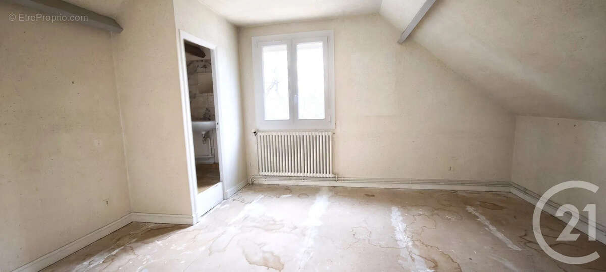 Maison à CHATEAUDUN