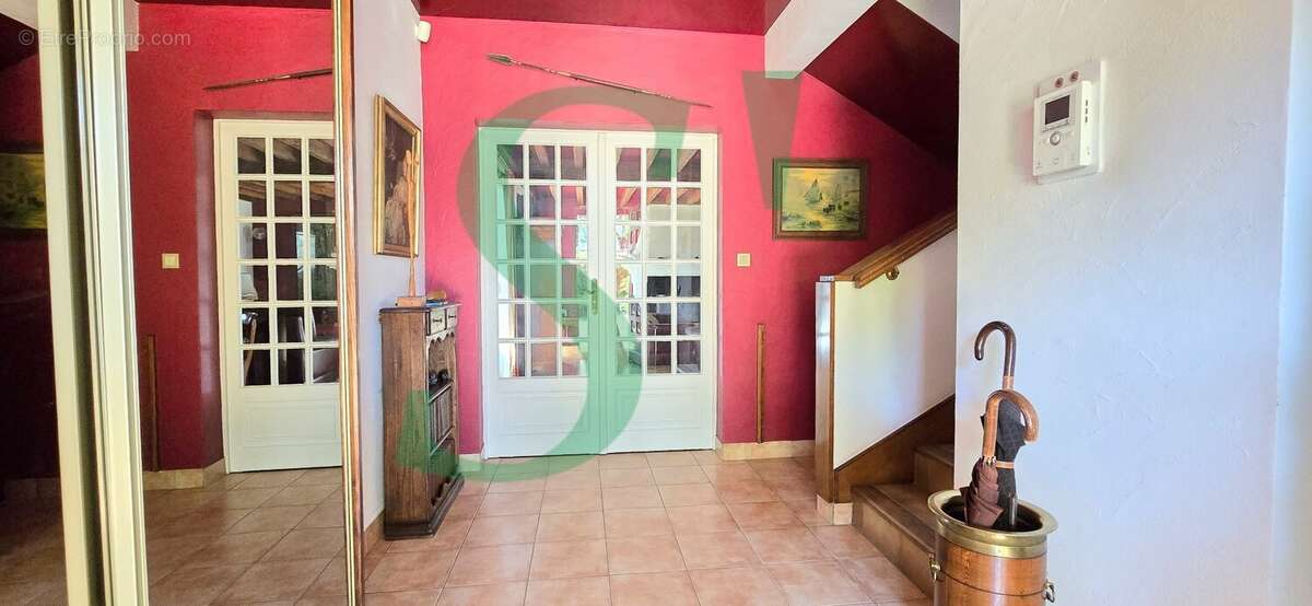 Maison à MARINES