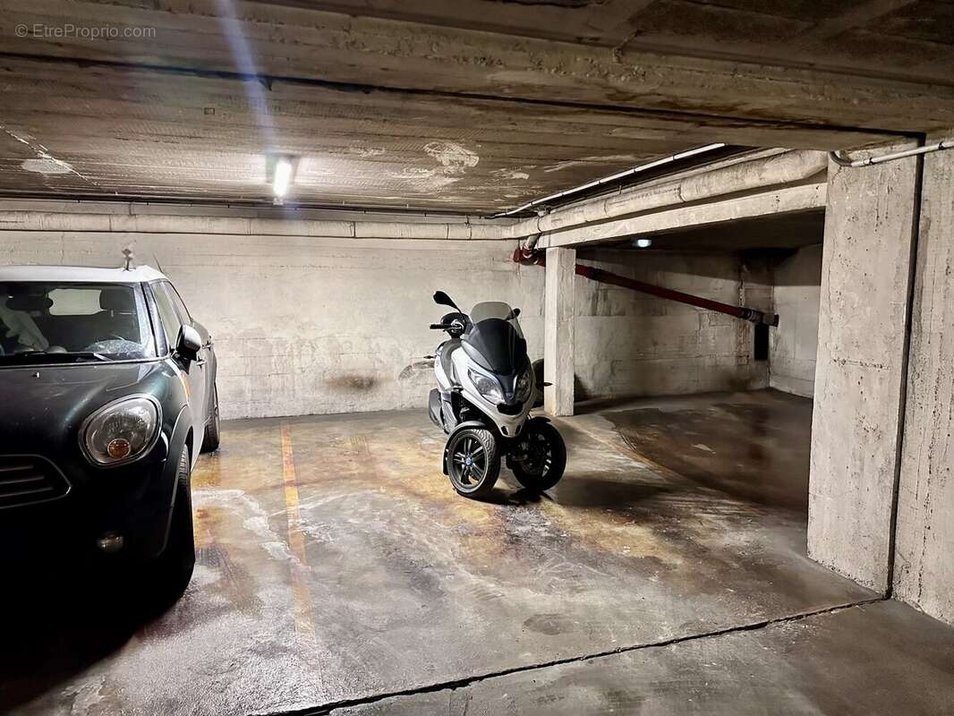 Parking à NICE
