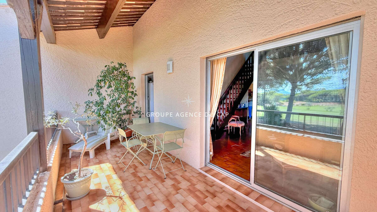 Appartement à SAINT-RAPHAEL