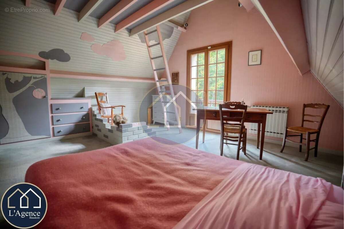 Maison à SAINT-PREST