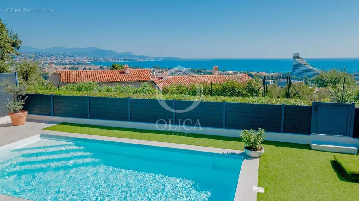 Maison à VILLENEUVE-LOUBET