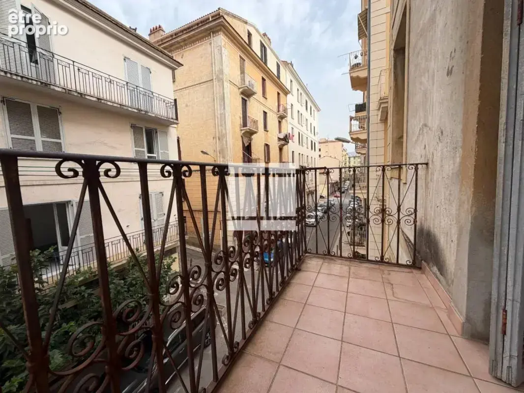 Appartement à AJACCIO