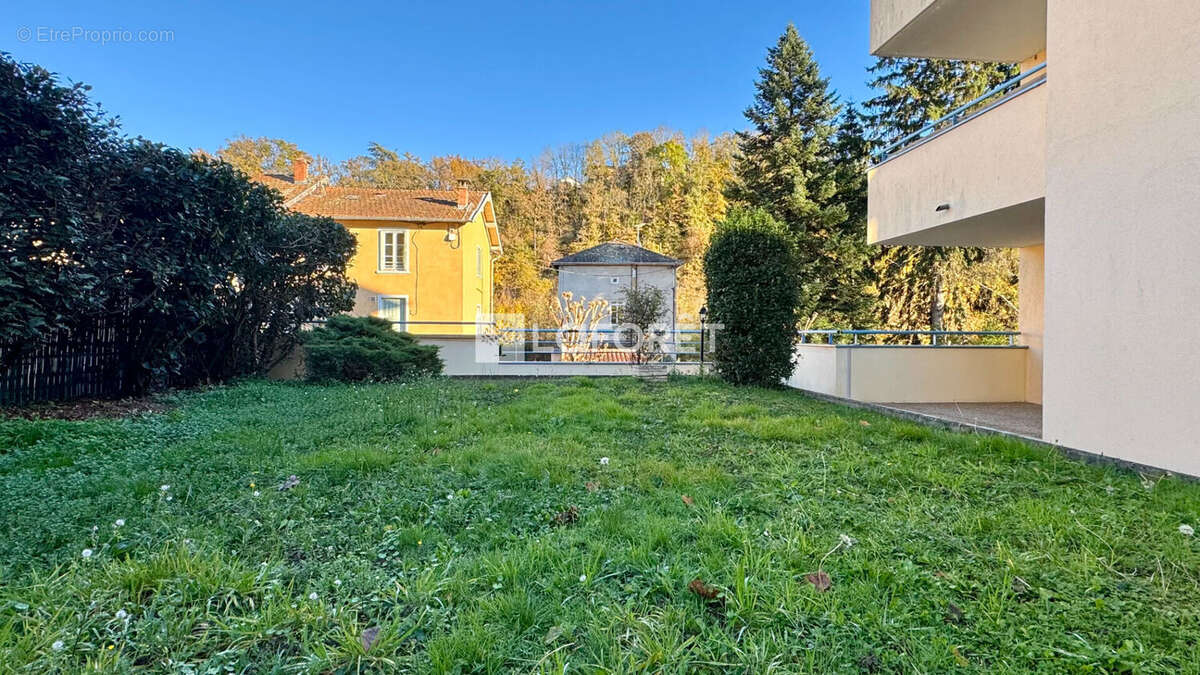 Appartement à SAIN-BEL