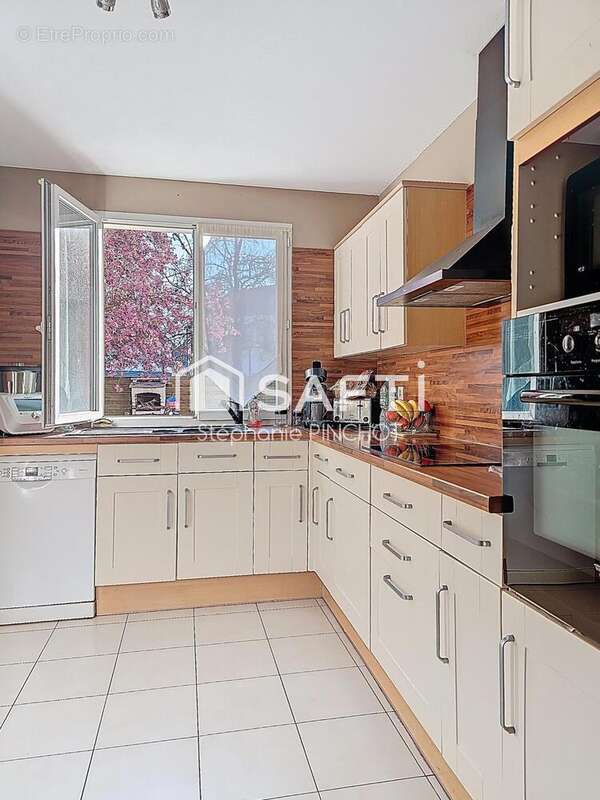 Maison 119 m² à Juilly  - photo 6
