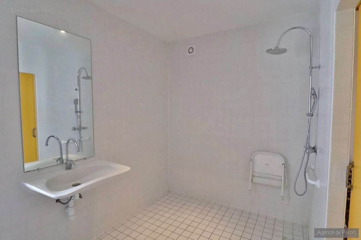 Maison à VERRIERES-LE-BUISSON