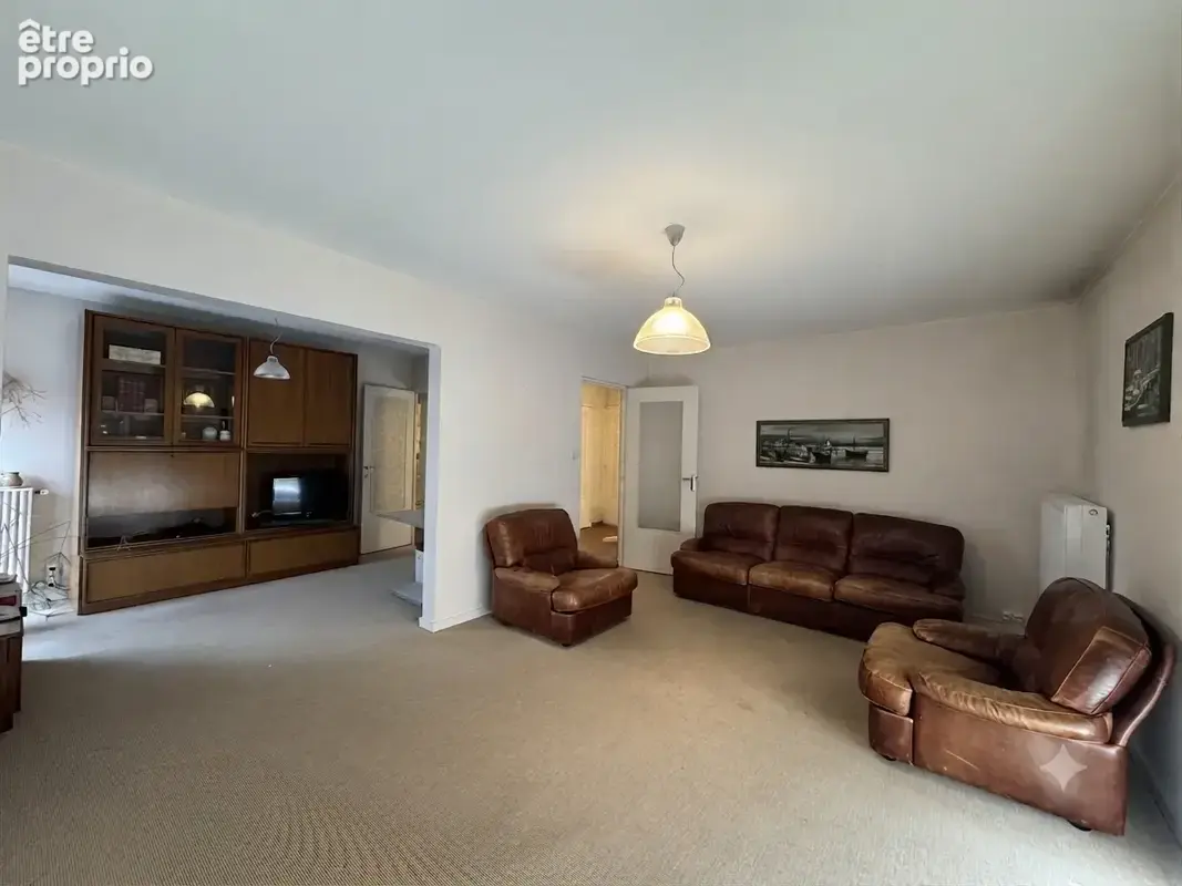 Appartement à SAINT-ETIENNE