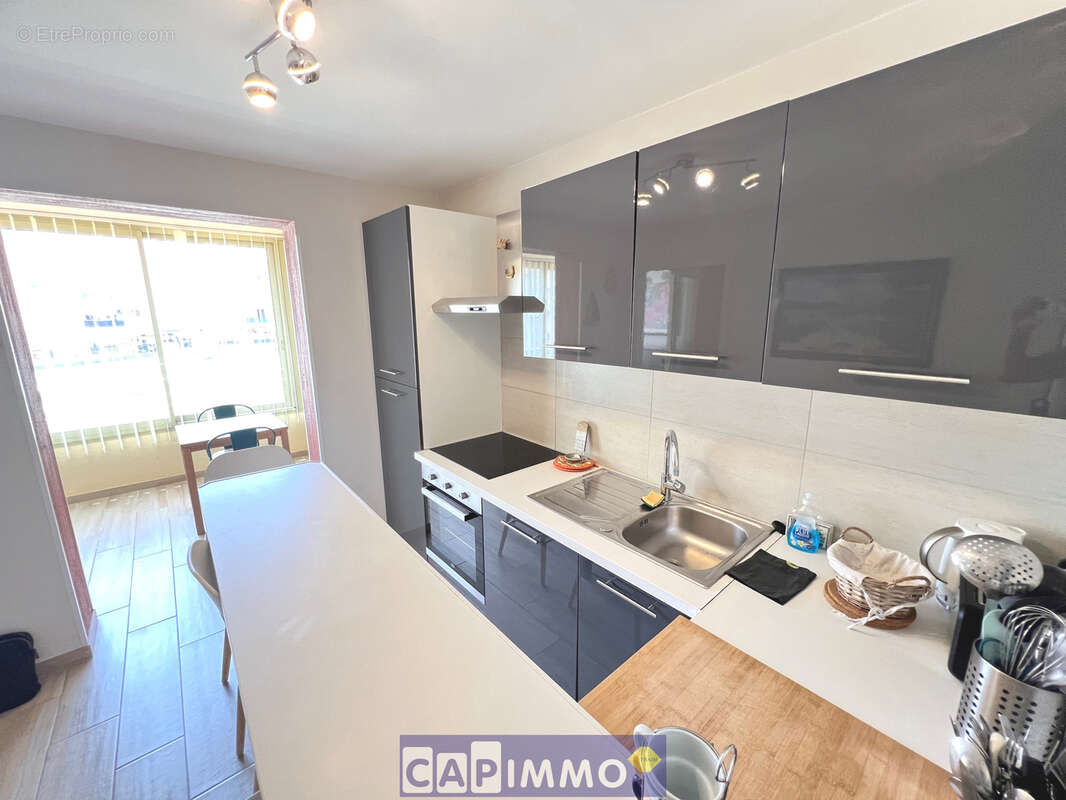 Appartement à HYERES