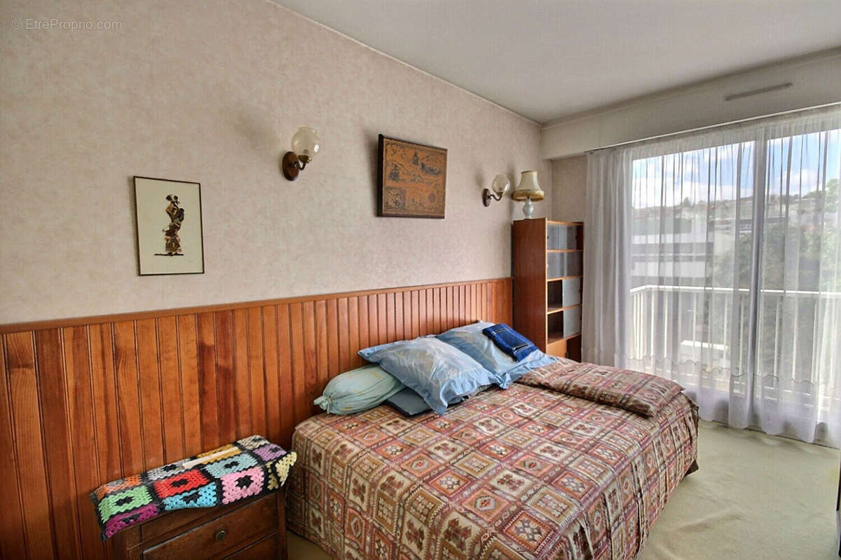 Appartement à SURESNES