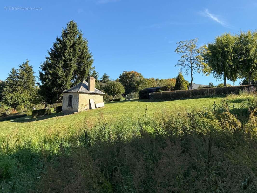 Terrain à LA CHATRE