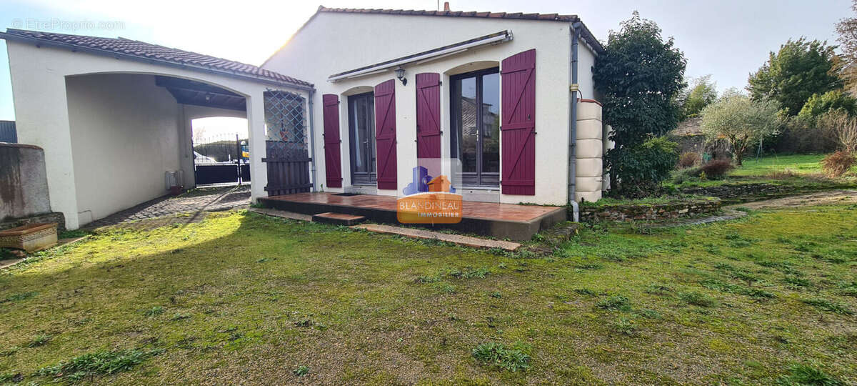 Maison à SAINTE-PAZANNE