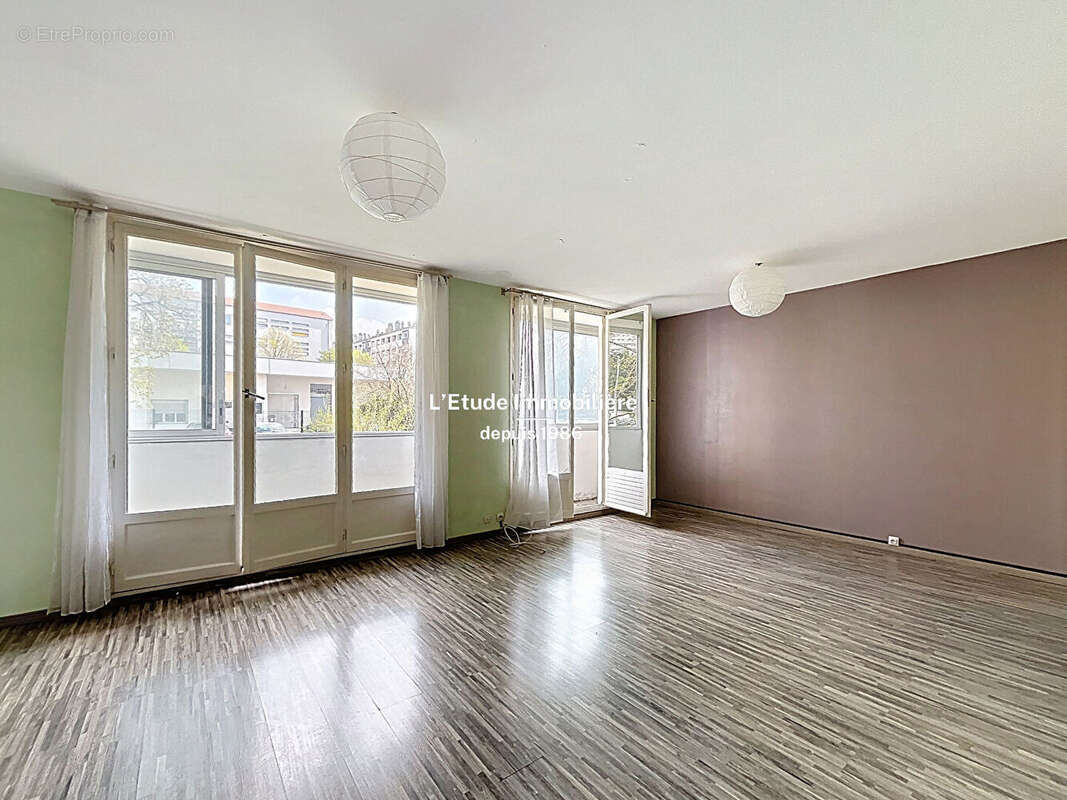 Appartement à CALUIRE-ET-CUIRE