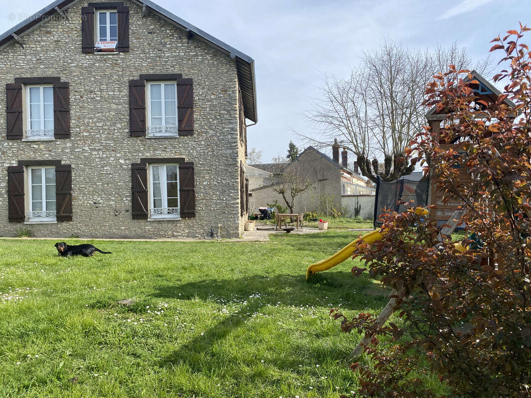 Maison à PACY-SUR-EURE