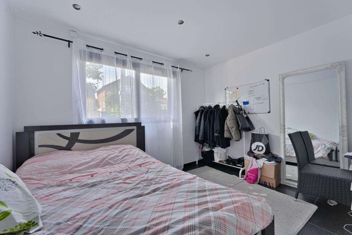 Maison à ATHIS-MONS