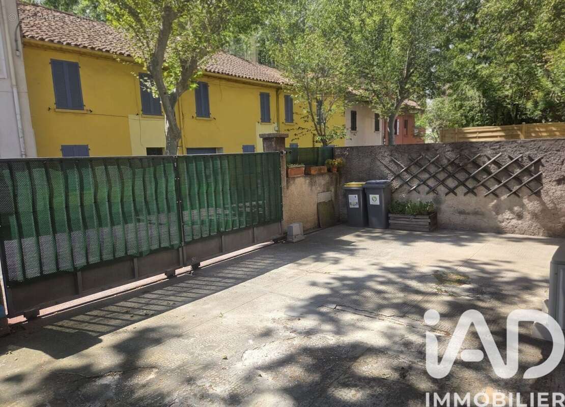 Photo 2 - Maison à TOULON