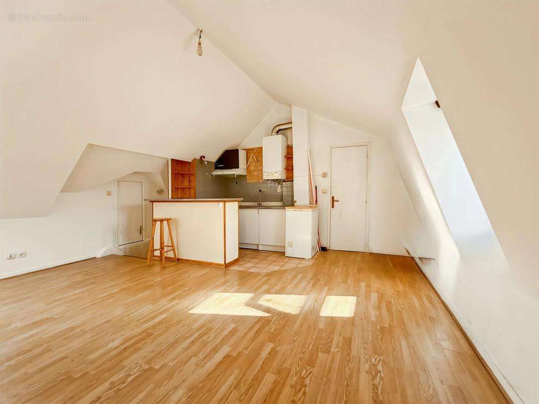 Appartement à CHARS