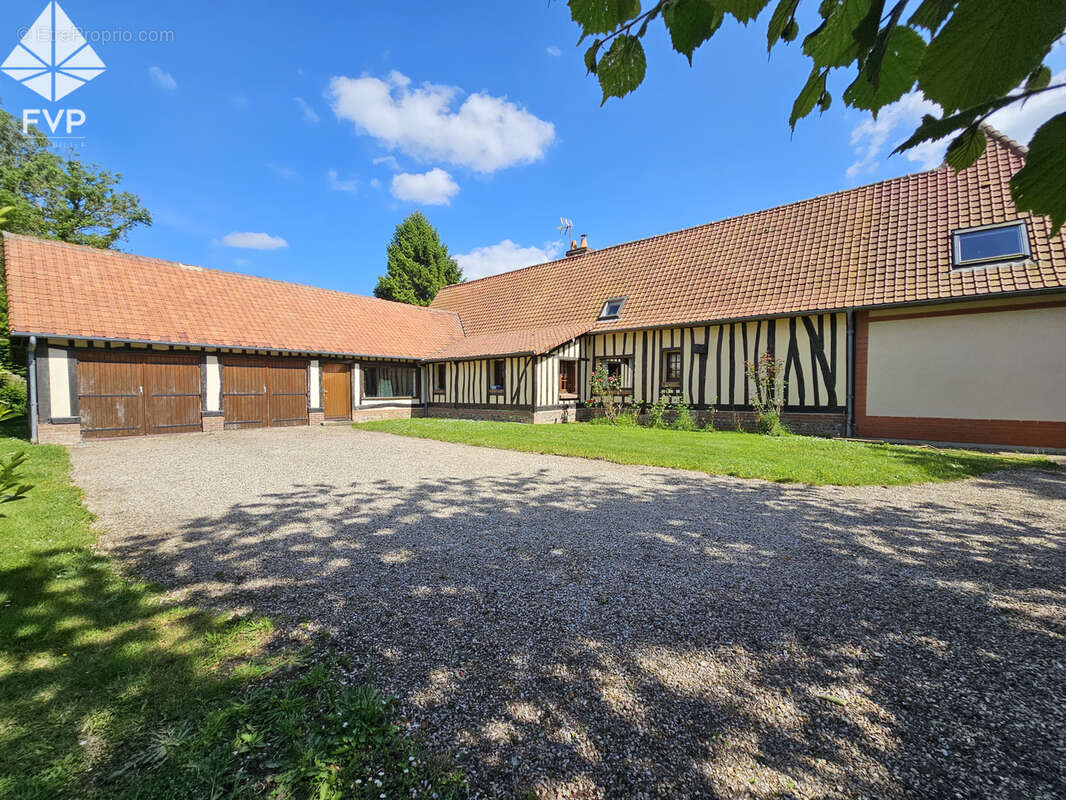 Maison à BACQUEVILLE-EN-CAUX