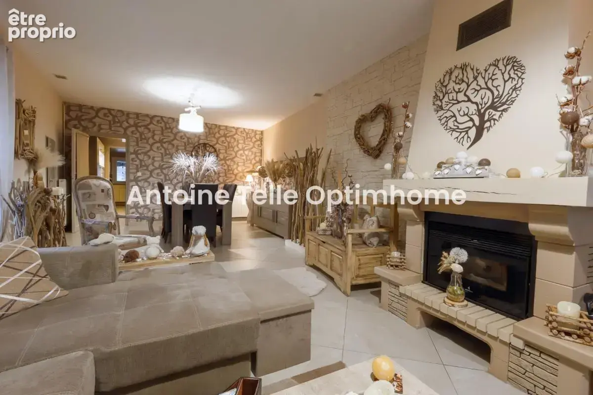 Le Cateau 59360 - Charmante maison semi-individuelle catésienne avec garage & jardin - Votre futur chez Vous ! - photo 2