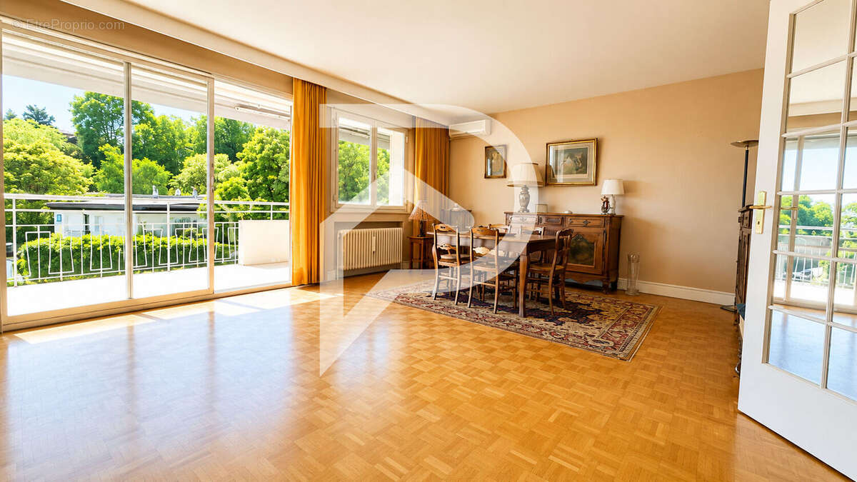 Appartement à LYON-5E