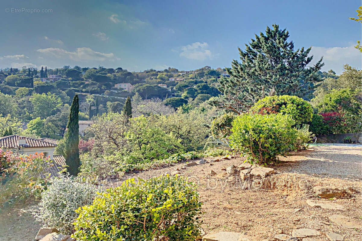 Maison à GRIMAUD