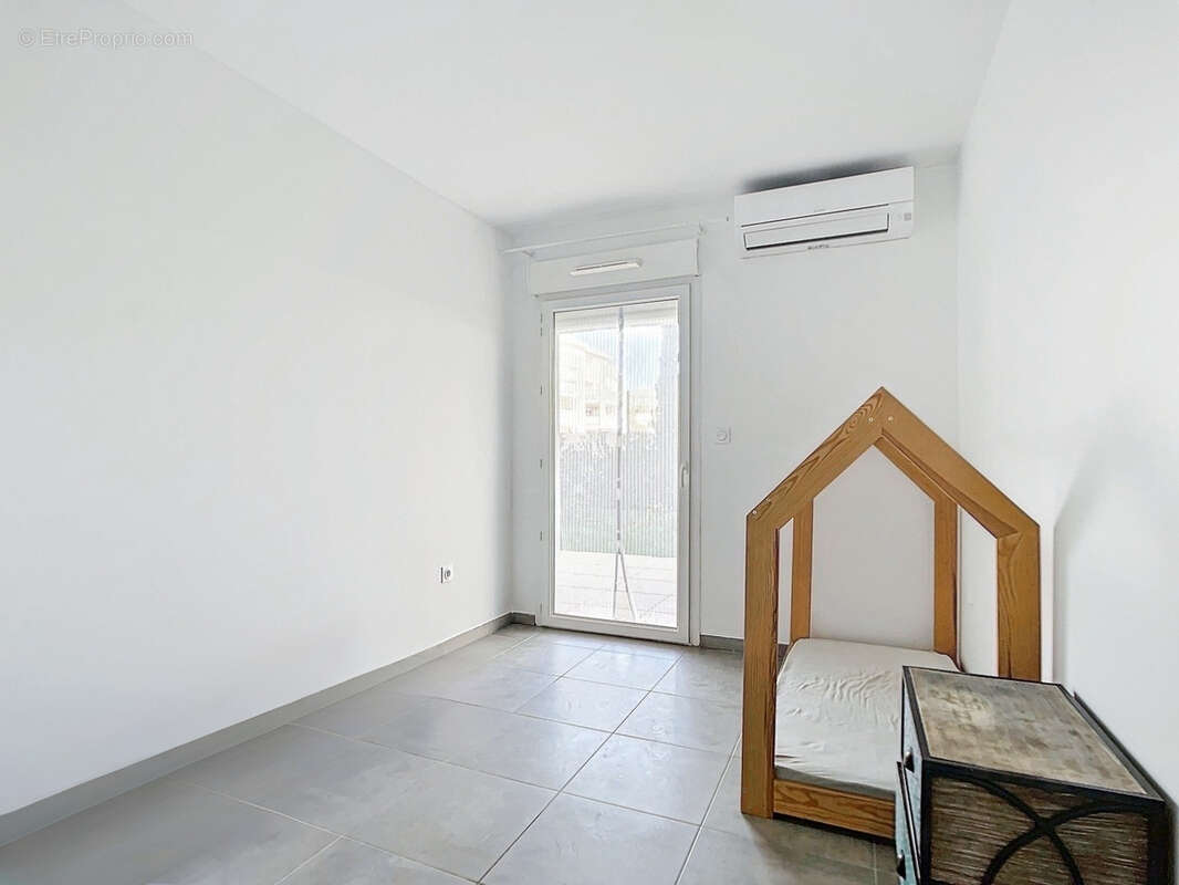 Appartement à MARSEILLE-13E