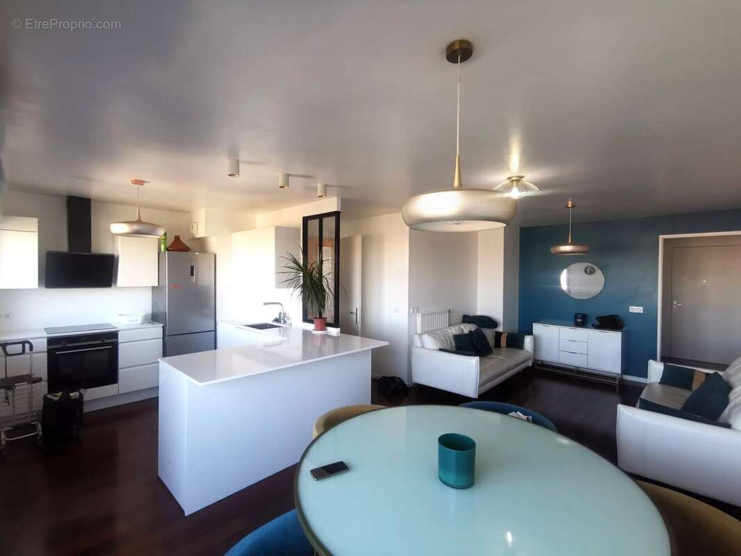 Appartement à VITRY-SUR-SEINE