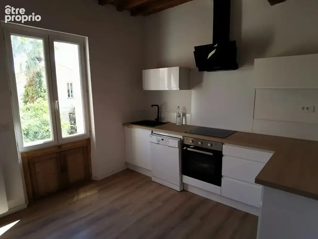 2 Maisons de village de type T3 avec garage et terrasse/patio - photo 6