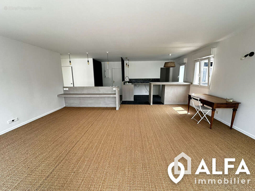 Appartement à SAINT-GRATIEN