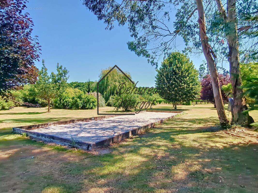 Maison à MAZIERES-DE-TOURAINE