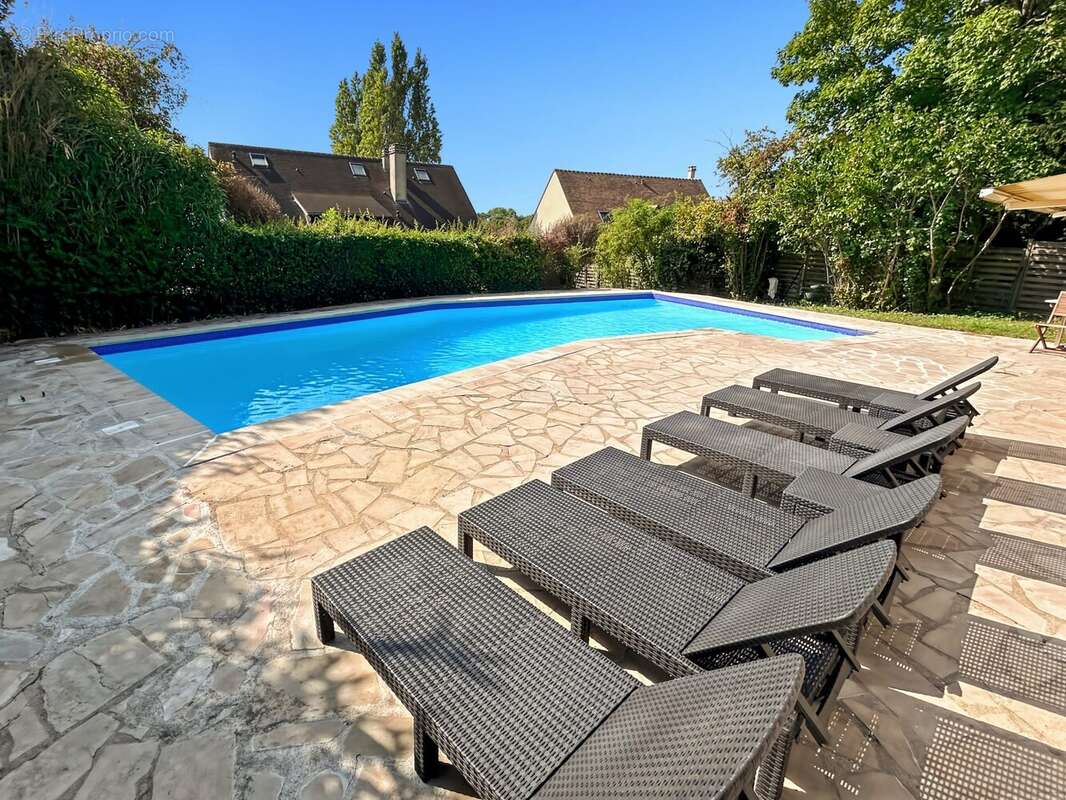 Maison à DEUIL-LA-BARRE