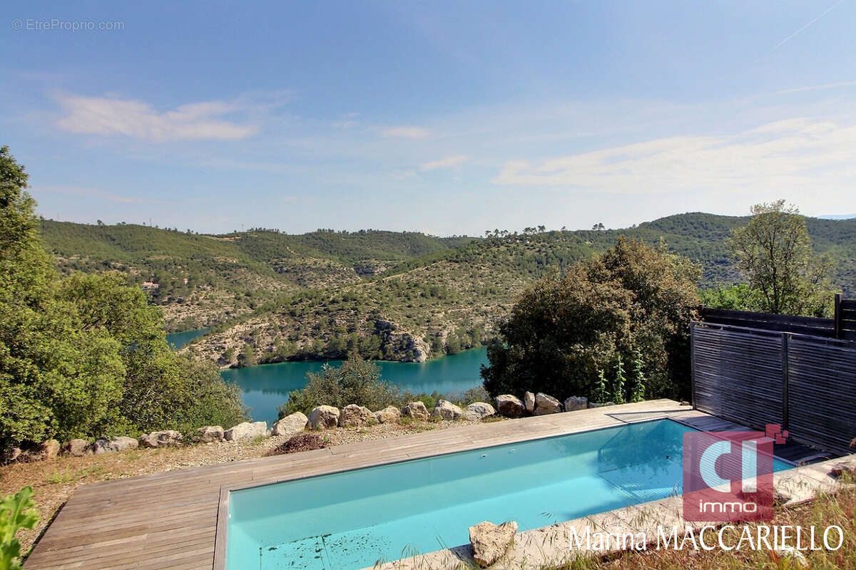 Maison à ESPARRON-DE-VERDON