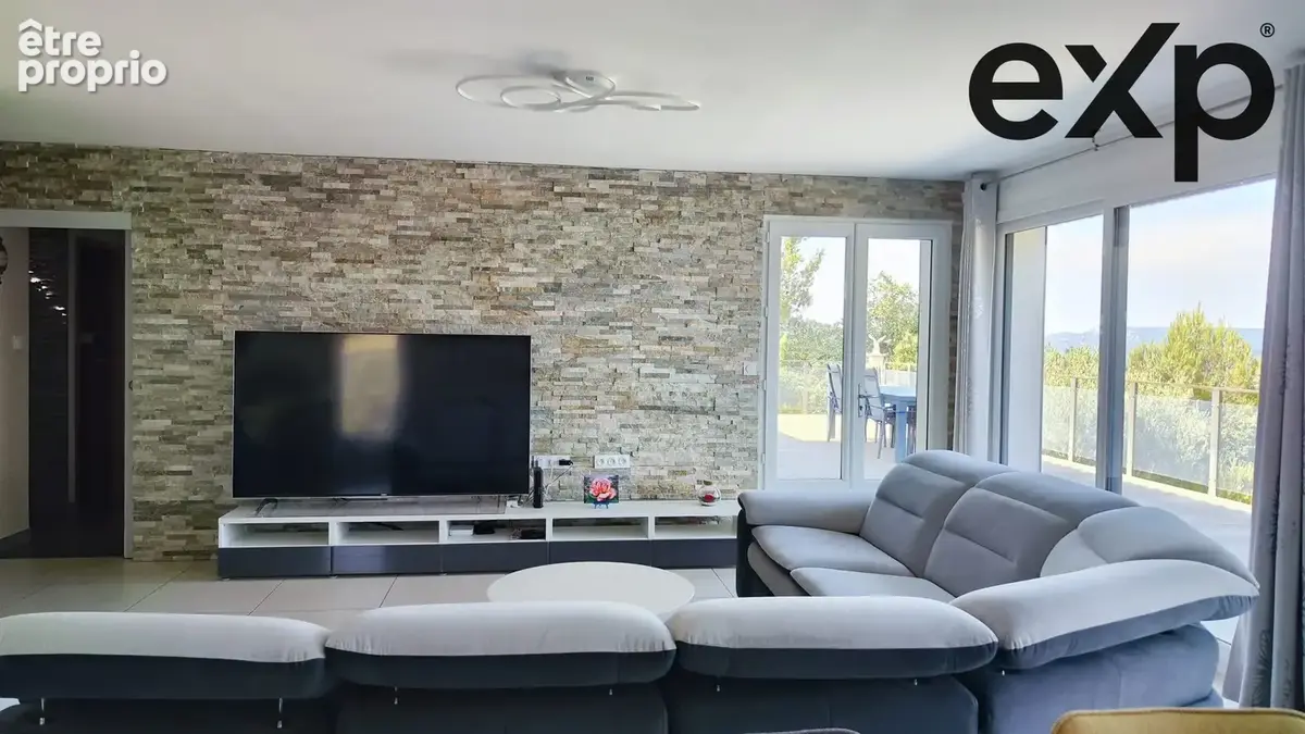 Maison 137 m² à Plan-D'aups-Sainte-Baume  - photo 7
