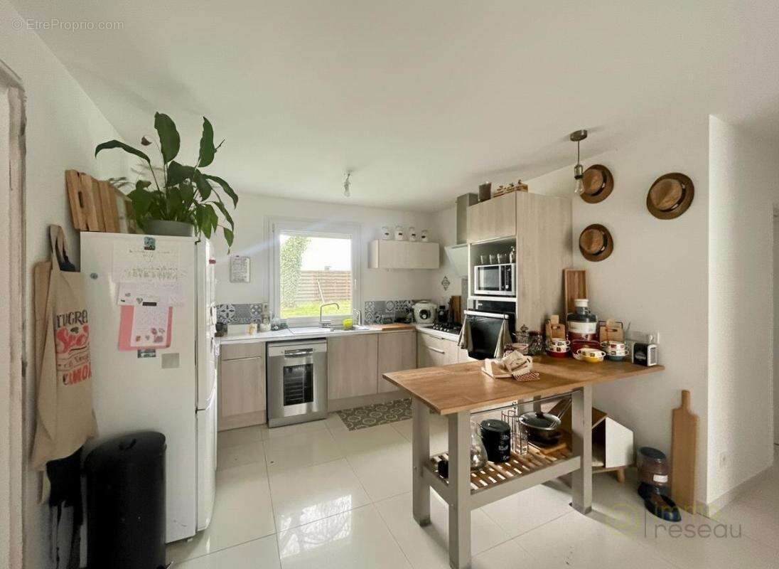 Maison 5 pièces 128 m² à vendre à Salouel (80480) - photo 5