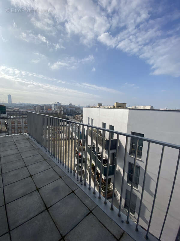 Appartement à SAINT-DENIS