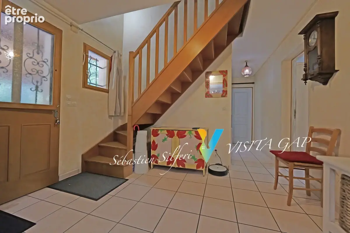 Maison 6 pièces 158 m² à vendre à Chorges (05230) - photo 8