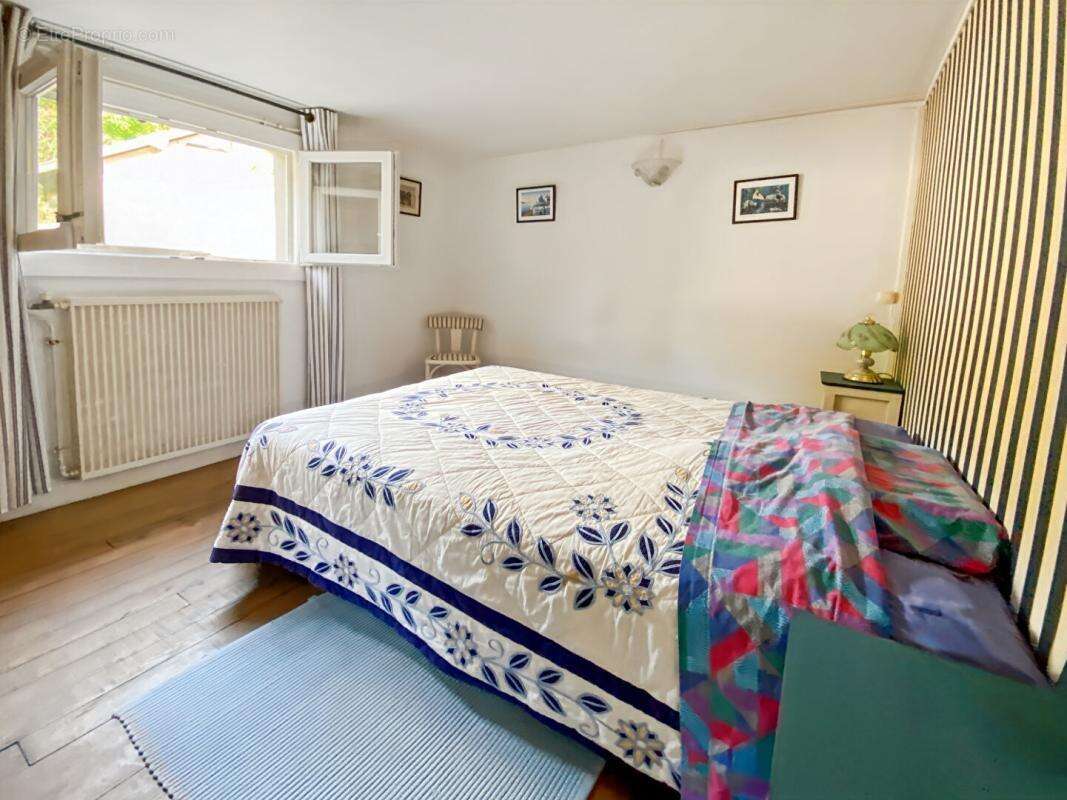 Maison à RION-DES-LANDES