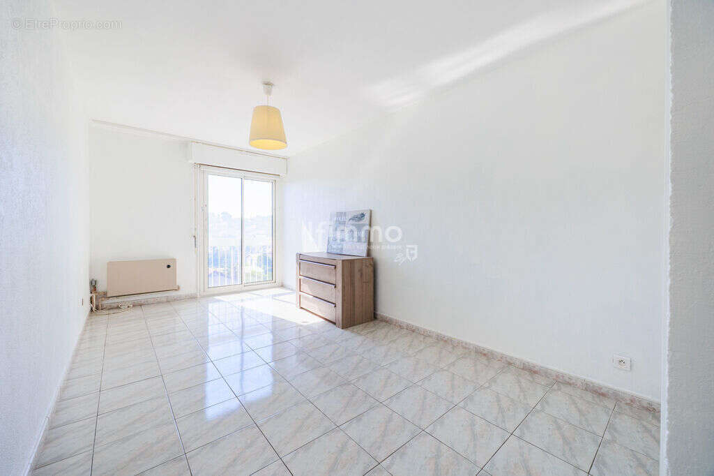 Appartement à MARSEILLE-15E