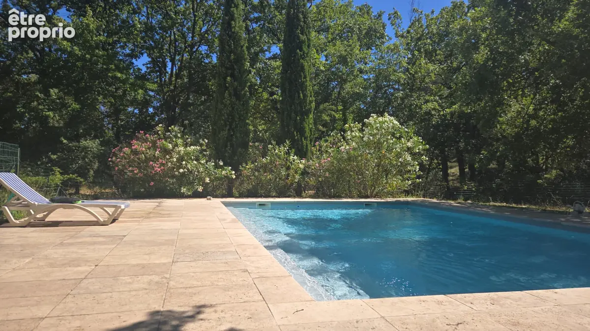 VENELLES - 180 m² - Parc boisé de plus de 3 000 m² - Piscine 9x6 - Calme absolu - photo 3