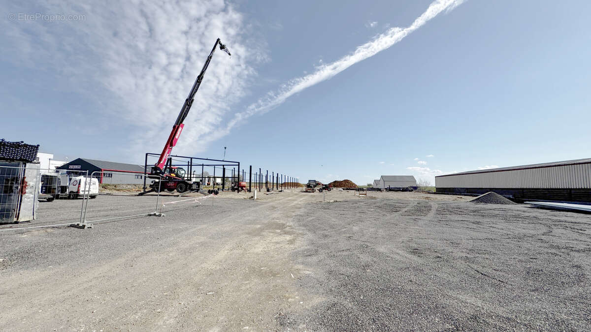 Commerce à COSNES-ET-ROMAIN