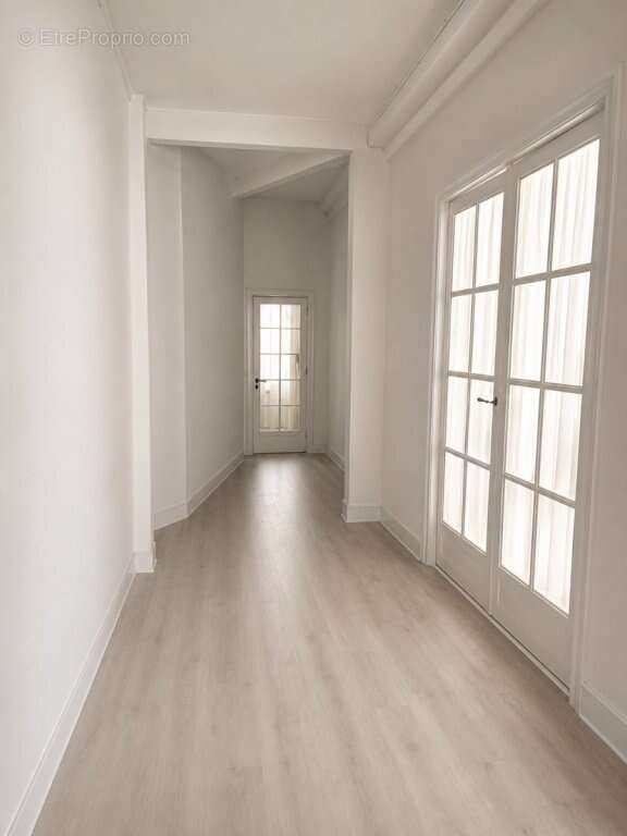 Appartement à LA MADELEINE